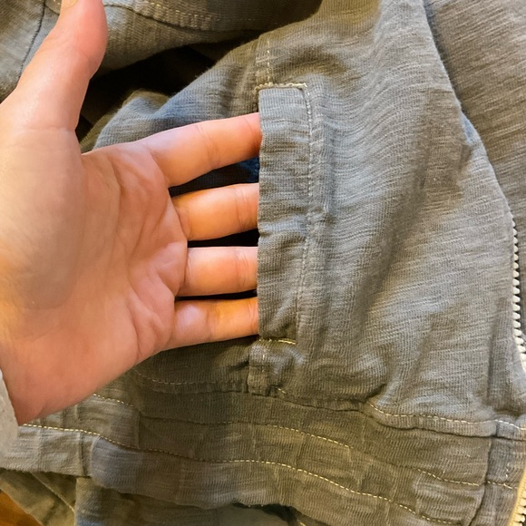 Brooklyn Industries Zip Up Sweatshirtt - Picture 4 of 8